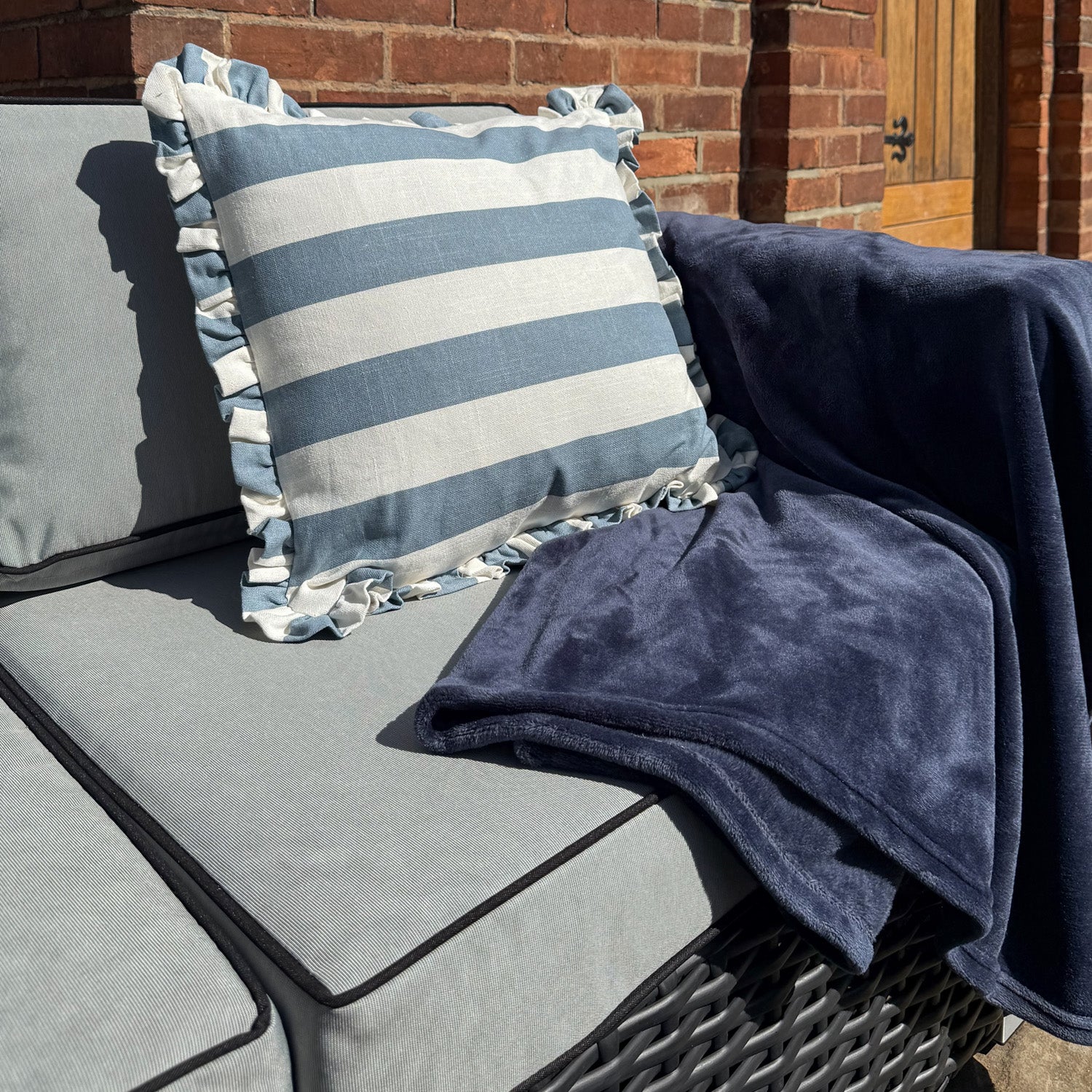 Cambridge Garden Set - Image 5