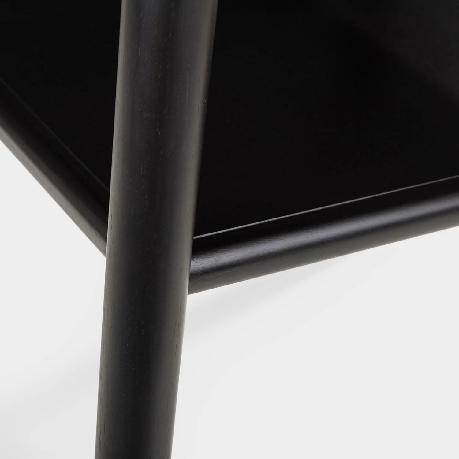 Flavia Lamp Table Black/Walnut - Image 5